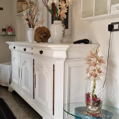 Lalunanera مزرعة للإقامة
