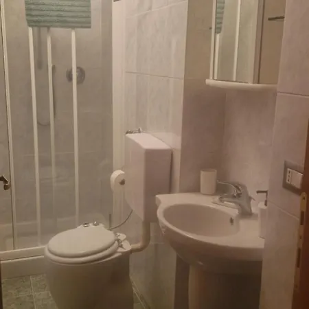Lalunanera Alloggio per agriturismo Cortazzone
